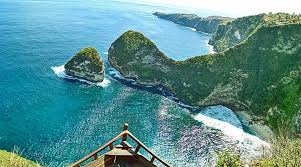 West + East Nusa Penida Combination Tour